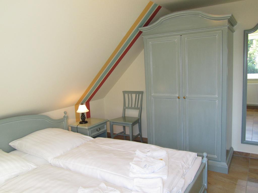 Apartmenthaus Hus Uebi By Rujana Binz Oda fotoğraf