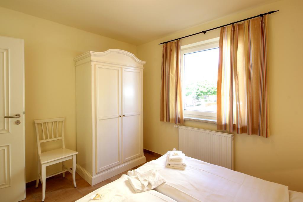 Apartmenthaus Hus Uebi By Rujana Binz Dış mekan fotoğraf