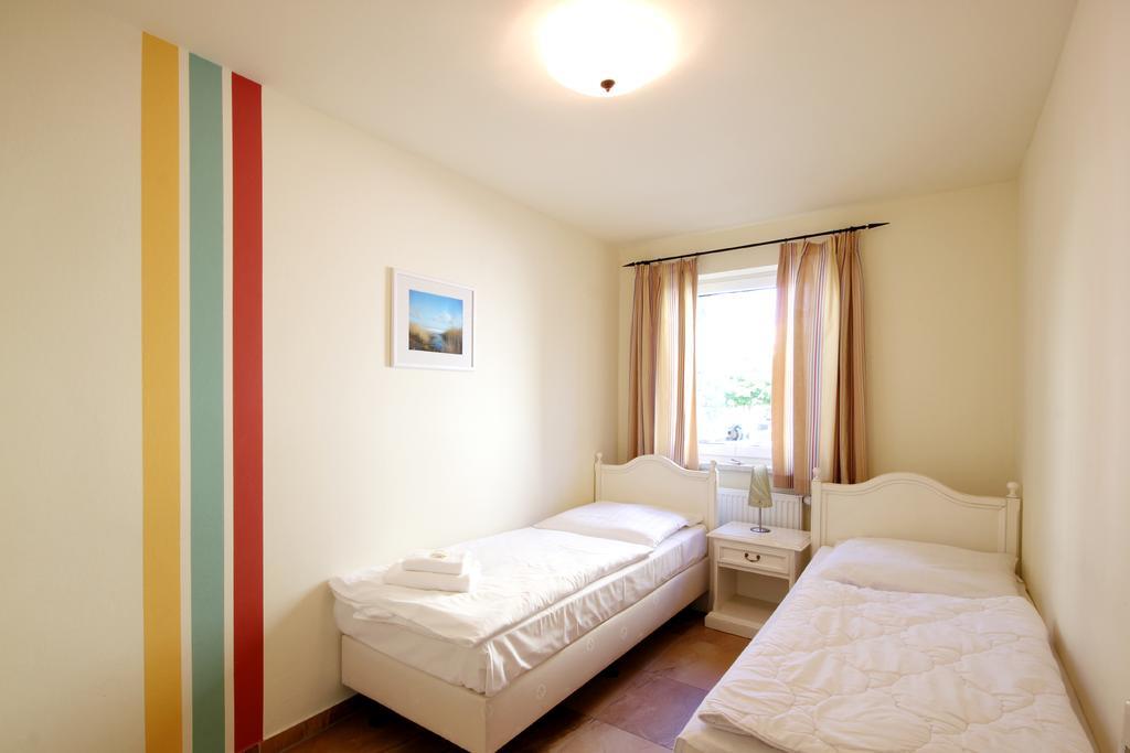 Apartmenthaus Hus Uebi By Rujana Binz Dış mekan fotoğraf